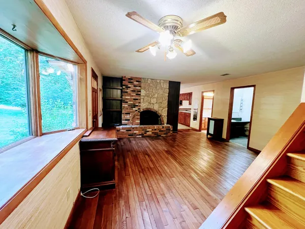 $360,000 | 8148 Pea Ridge Road, Brookville, IN 47012