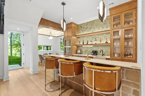 $3,950,000 | 305 North Shore Drive West, Minnetrista, MN 55364