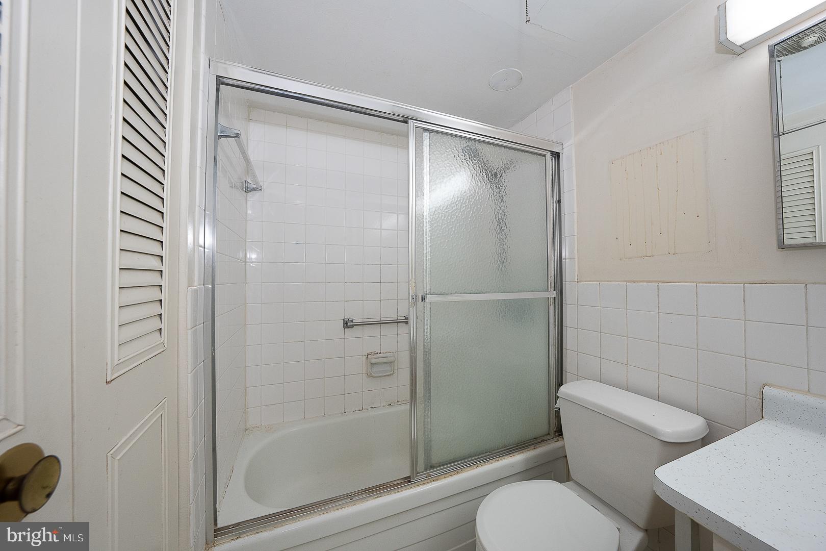 1919 Chestnut Street, Unit 2521 Philadelphia, PA 19103 - Photo 9 of 19