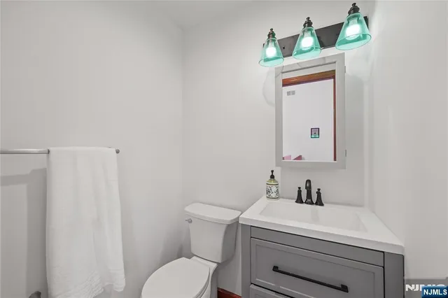 $1,949,000 | 350 Main Street, West Orange, NJ 07052