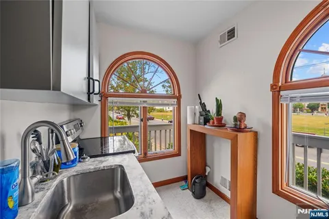 $1,949,000 | 350 Main Street, West Orange, NJ 07052