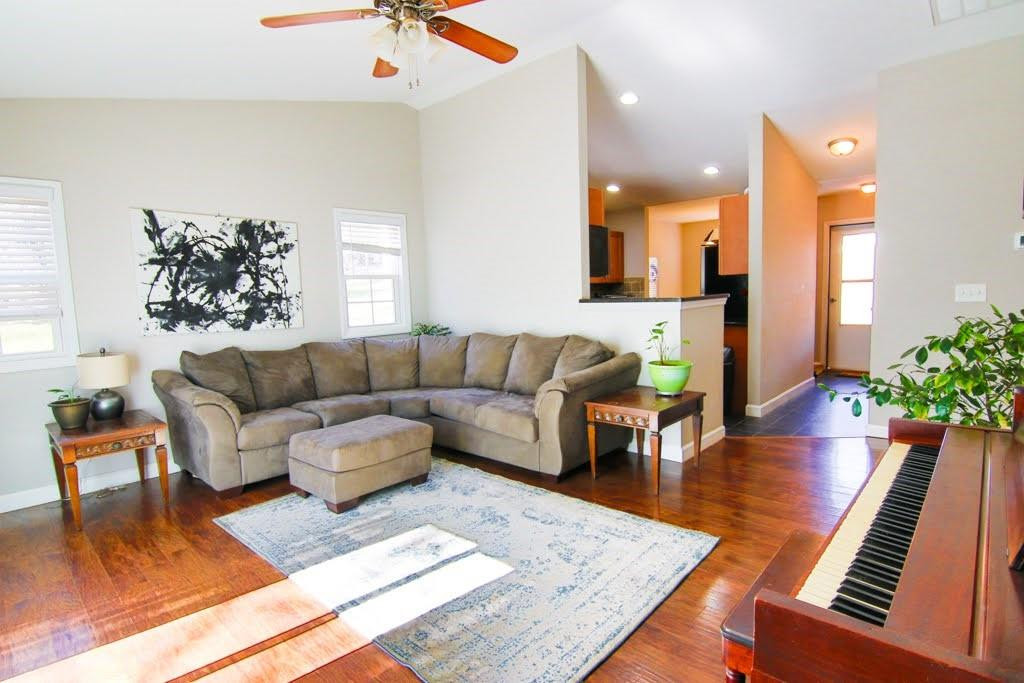 1033 East Hanover Road Graham, NC 27253 - Photo 12 of 20 Gallery Image 12