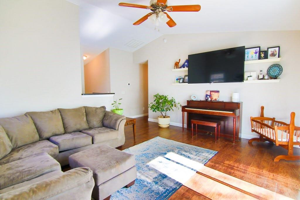 1033 East Hanover Road Graham, NC 27253 - Photo 13 of 20 Gallery Image 13