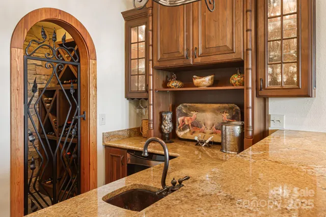 $1,450,000 | 197 Cherry Knob Drive, Mars Hill, NC 28754