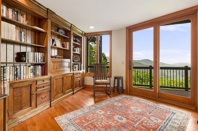 $1,450,000 | 197 Cherry Knob Drive, Mars Hill, NC 28754