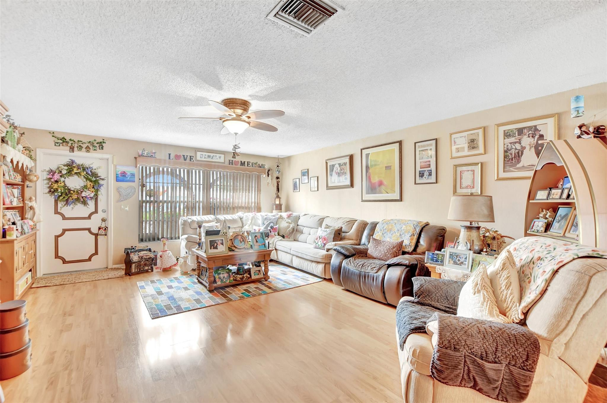 22588 Southwest 65th Terrace Boca Raton, FL 33428 - Photo 9 of 44 Photo 9