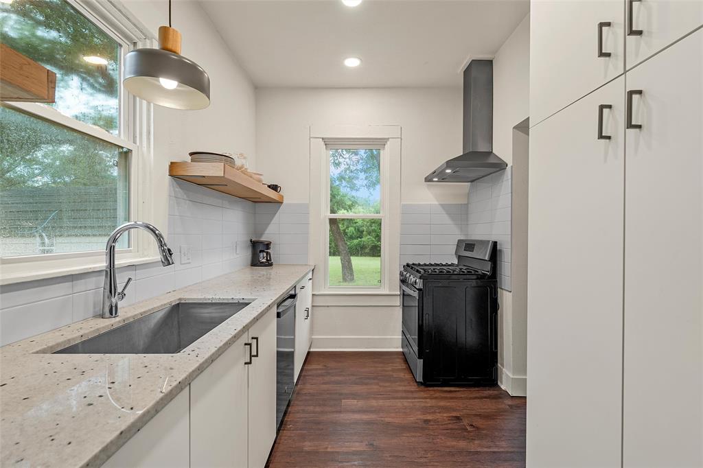 1609 Reuter Avenue Waco, TX 76708 - Photo 10 of 23