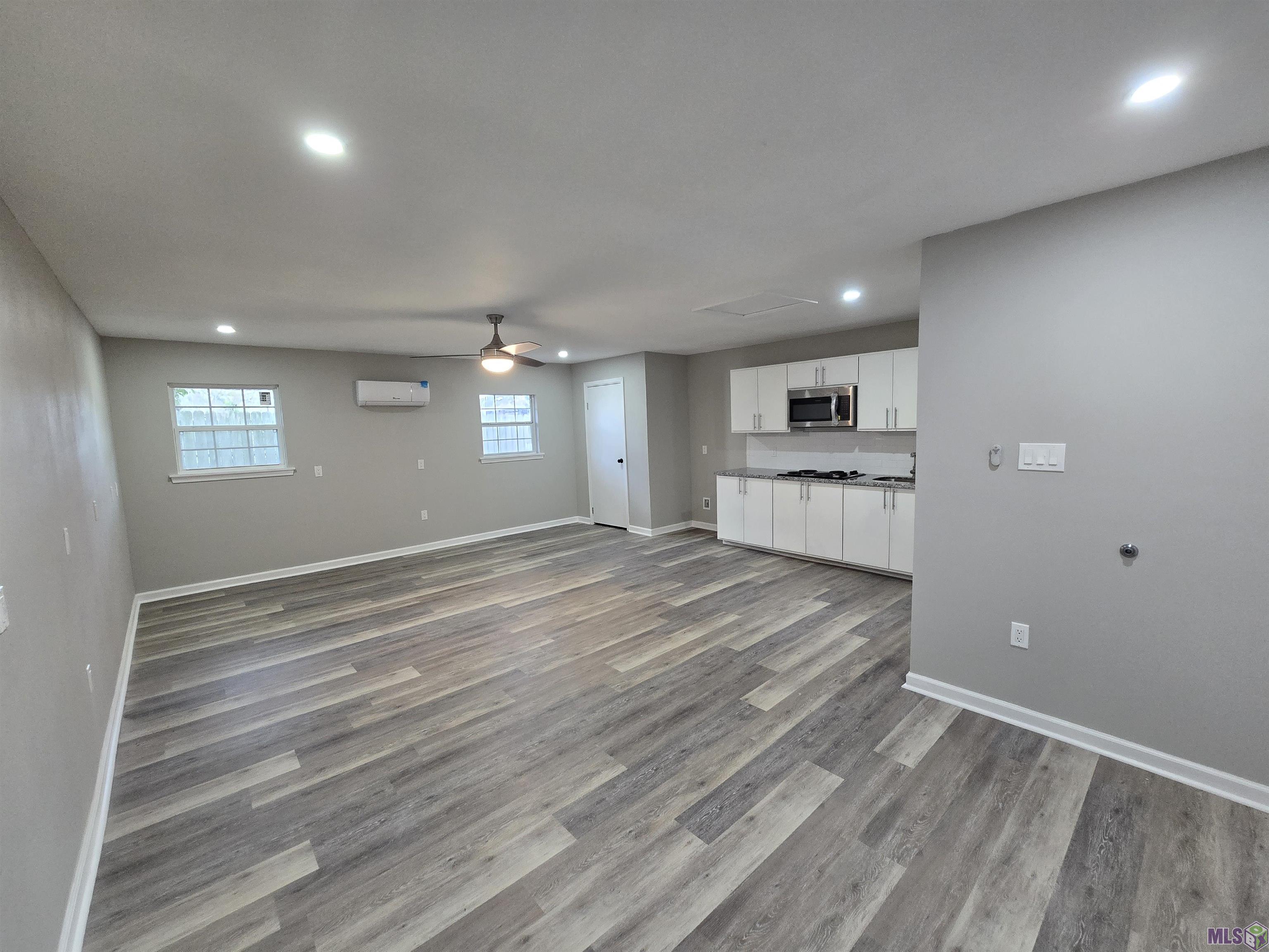 7565 Gov Blanchard Drive Baton Rouge, LA 70811 - Photo 18 of 27 Mother In-Law Suite