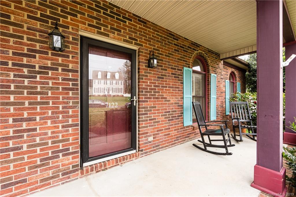 7122 Rothmore Street Charlotte, NC 28215 - Photo 2 of 36 Gallery Image 2