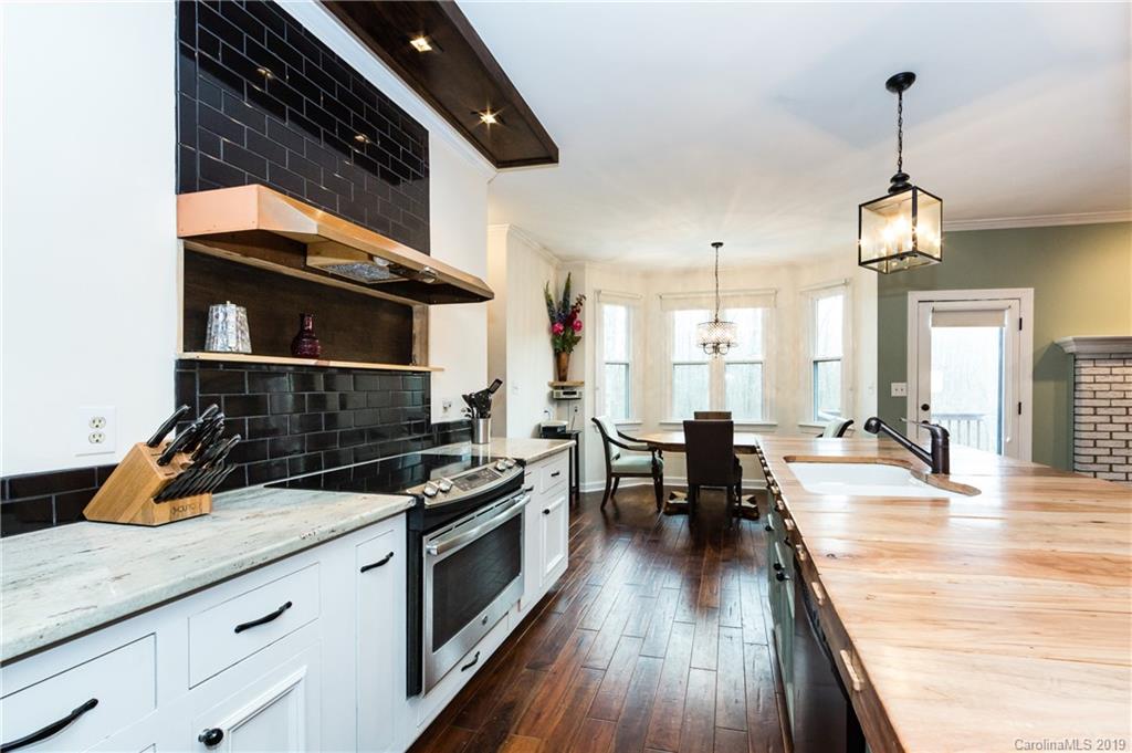 7122 Rothmore Street Charlotte, NC 28215 - Photo 11 of 36 Gallery Image 11