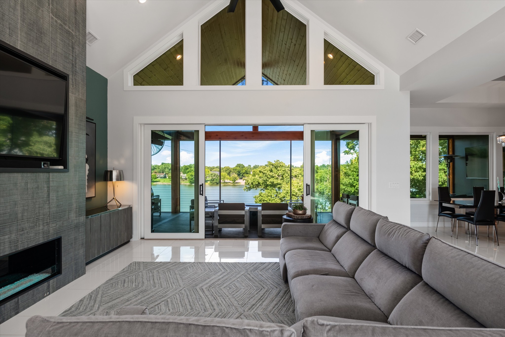 556 Bay Point Drive Gallatin, TN 37066 - Photo 10 of 97