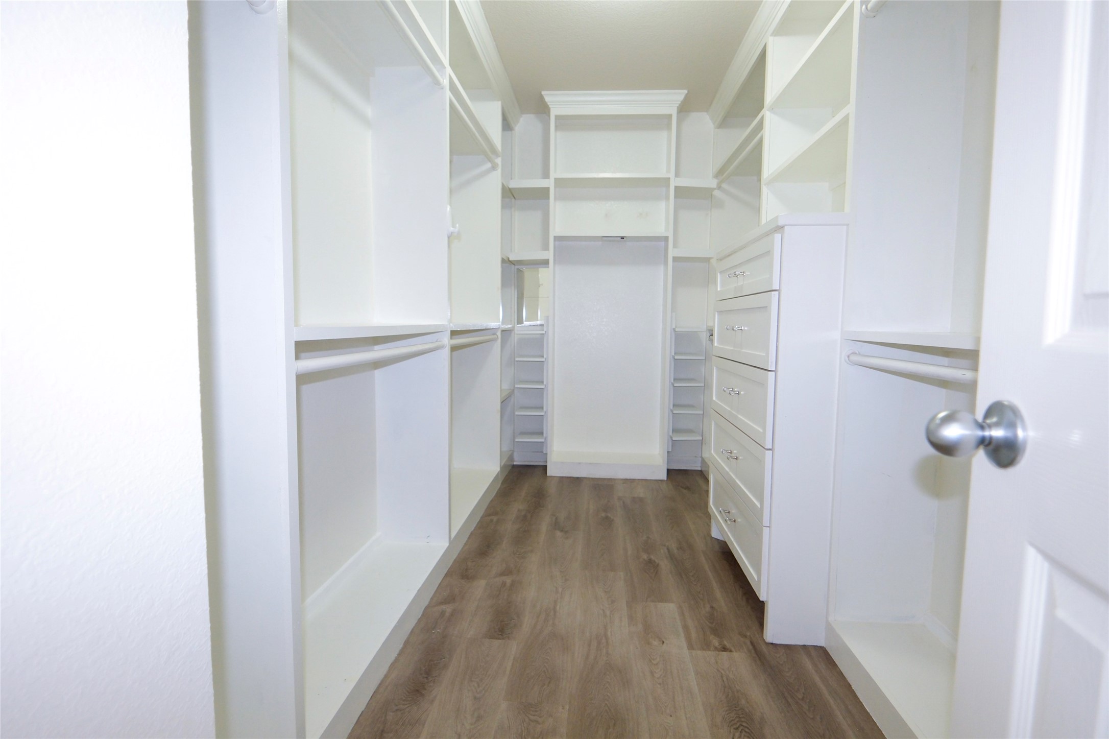 15514 Satsuma Point Court Houston, TX 77049 - Photo 11 of 20