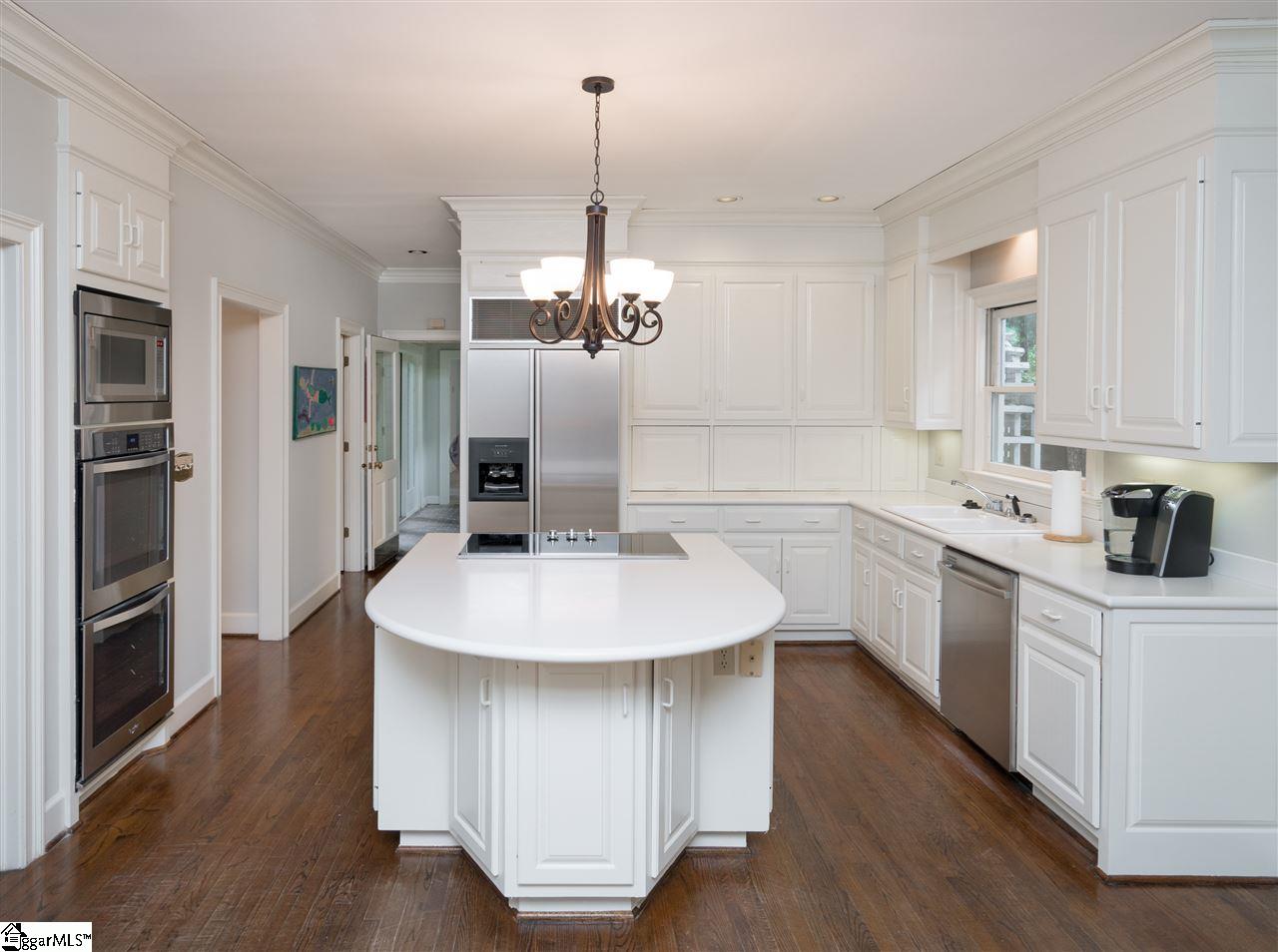 177 Chapman Road Greenville, SC 29605 - Photo 12 of 24 Gallery Image 12