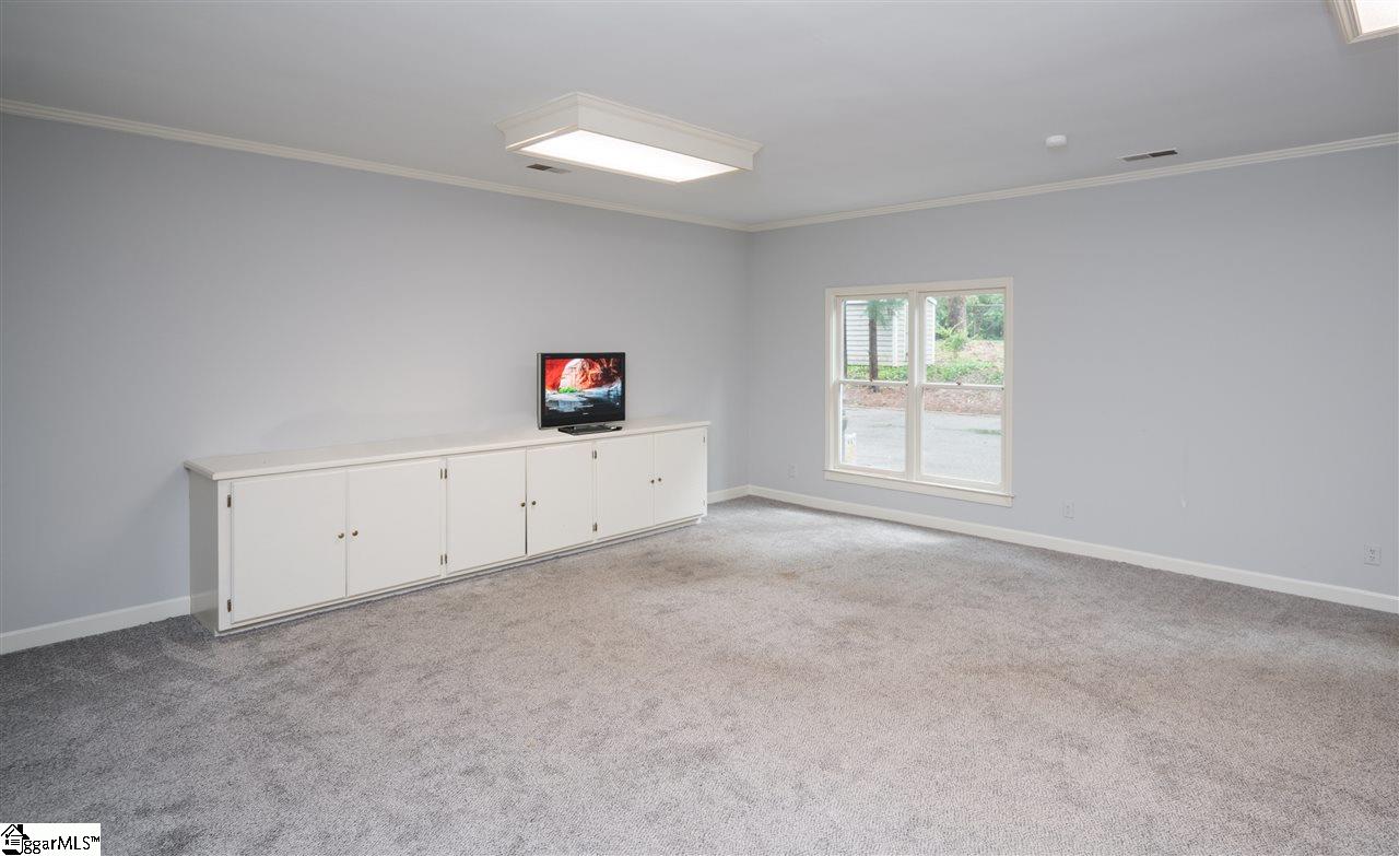 177 Chapman Road Greenville, SC 29605 - Photo 14 of 24 Gallery Image 14