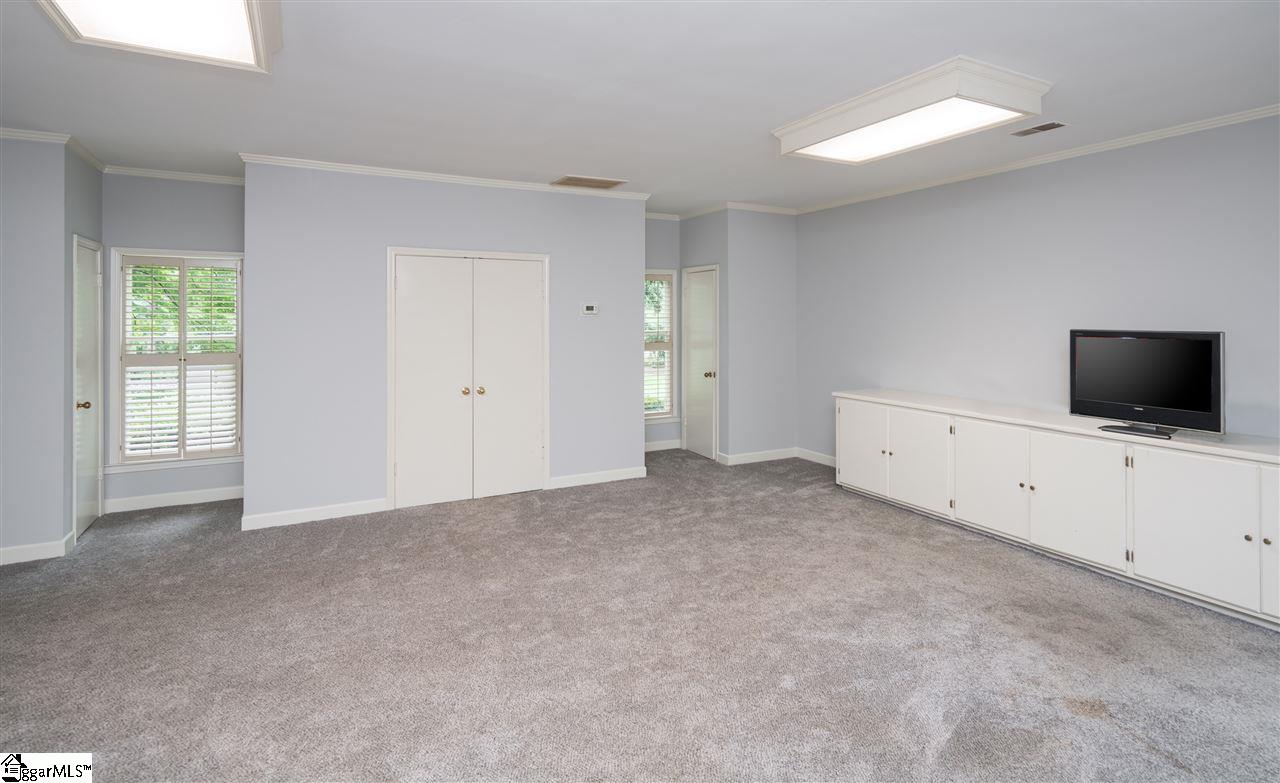 177 Chapman Road Greenville, SC 29605 - Photo 15 of 24 Gallery Image 15