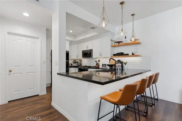 $699,000 | 7321 Vassar Avenue, Canoga Park, CA 91303