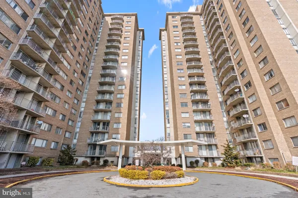 $92,000 | 1836 Metzerott Road, Unit 715, Hyattsville, MD 20783