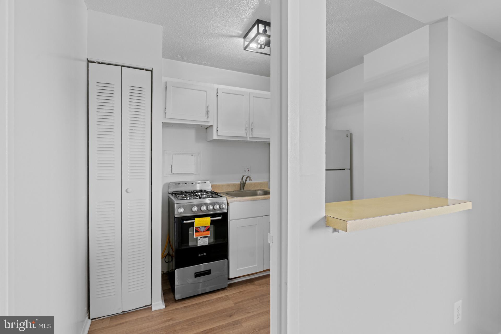 1836 Metzerott Road, Unit 715 Hyattsville, MD 20783 - Photo 11 of 28