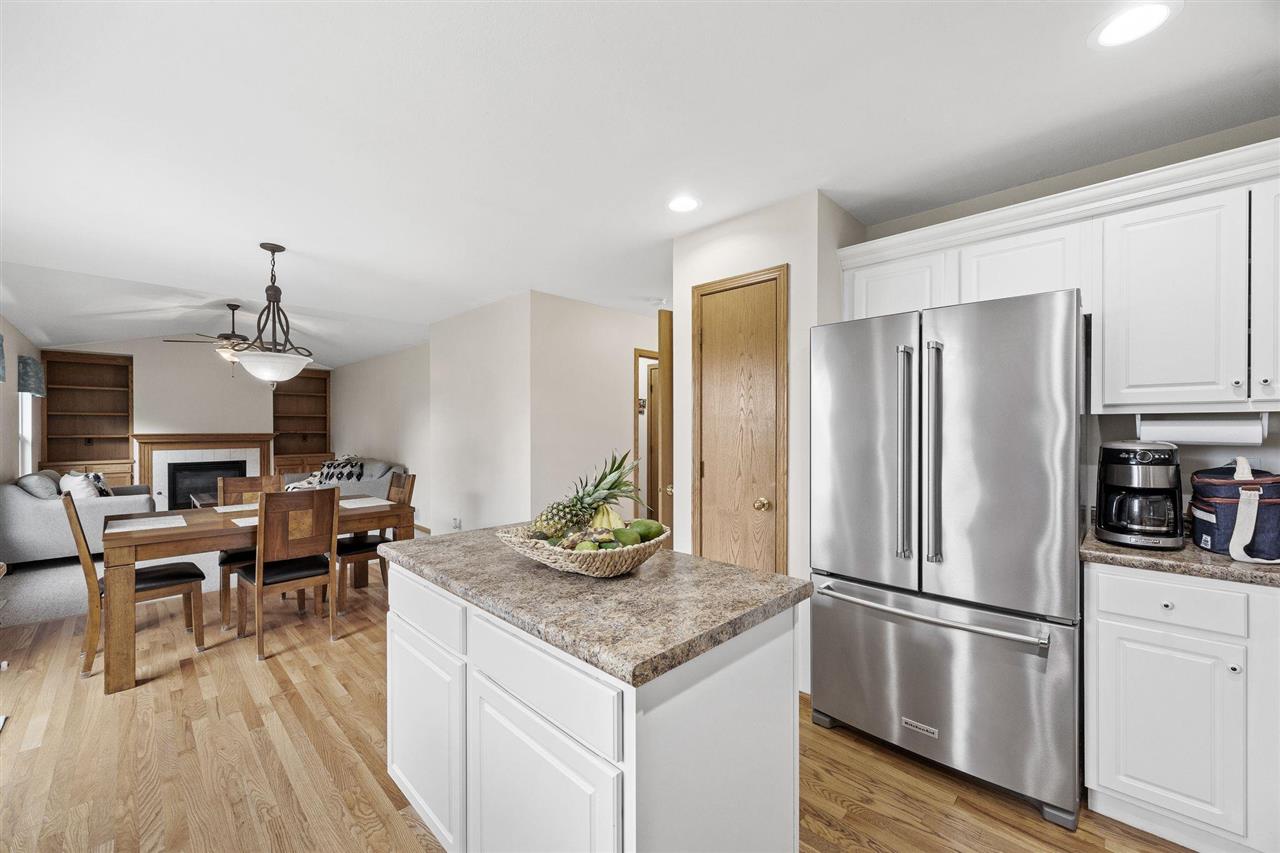 3402 Falcon View Road Southwest Cedar Rapids, IA 52404 - Photo 15 of 38 Gallery Image 15