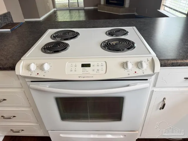 a close up view of washer