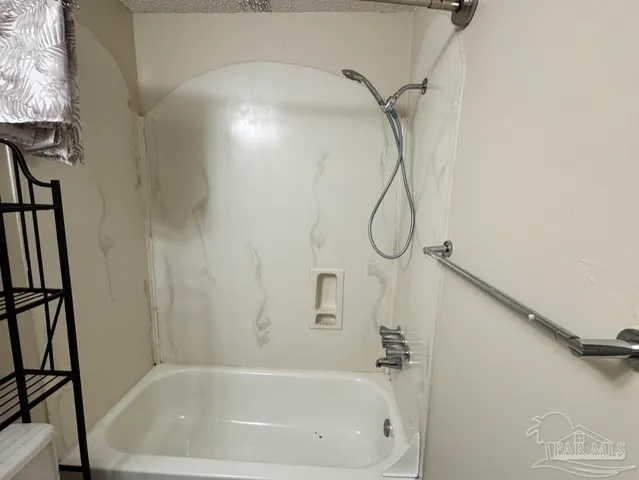 a view of walk in closet