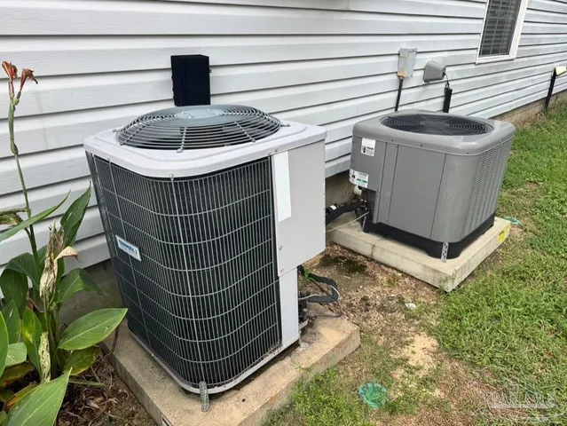 $140,000 | 1500 East Johnson Avenue, Unit 128, Pensacola, FL 32514