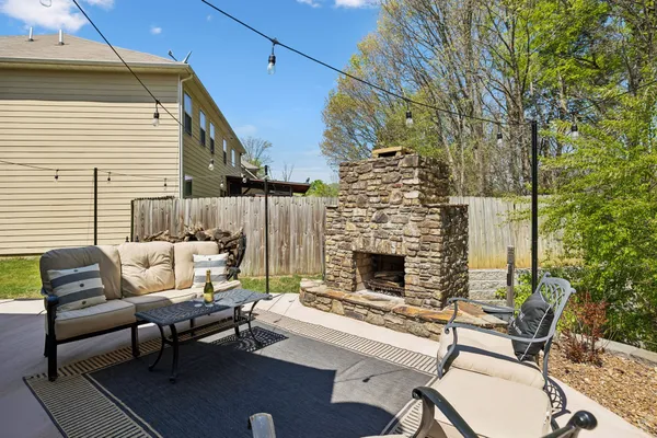 $559,000 | 6007 Lori Anne Drive, Spring Hill, TN 37174