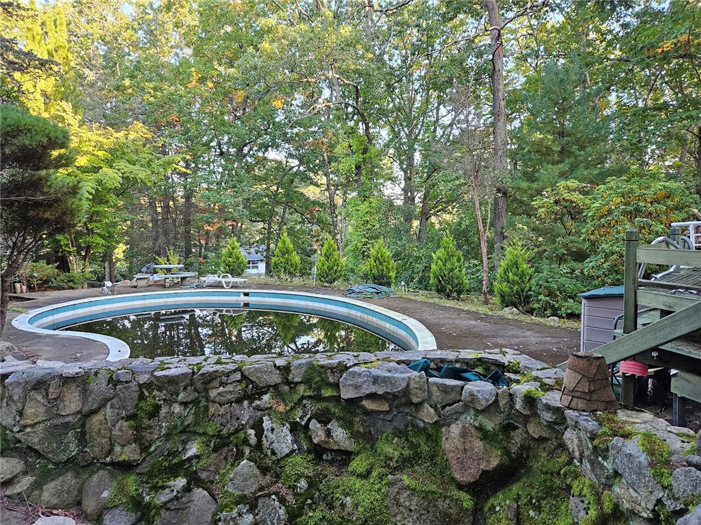381 Angell Road Lincoln, RI 02865 - Photo 11 of 14 Gallery Image 11