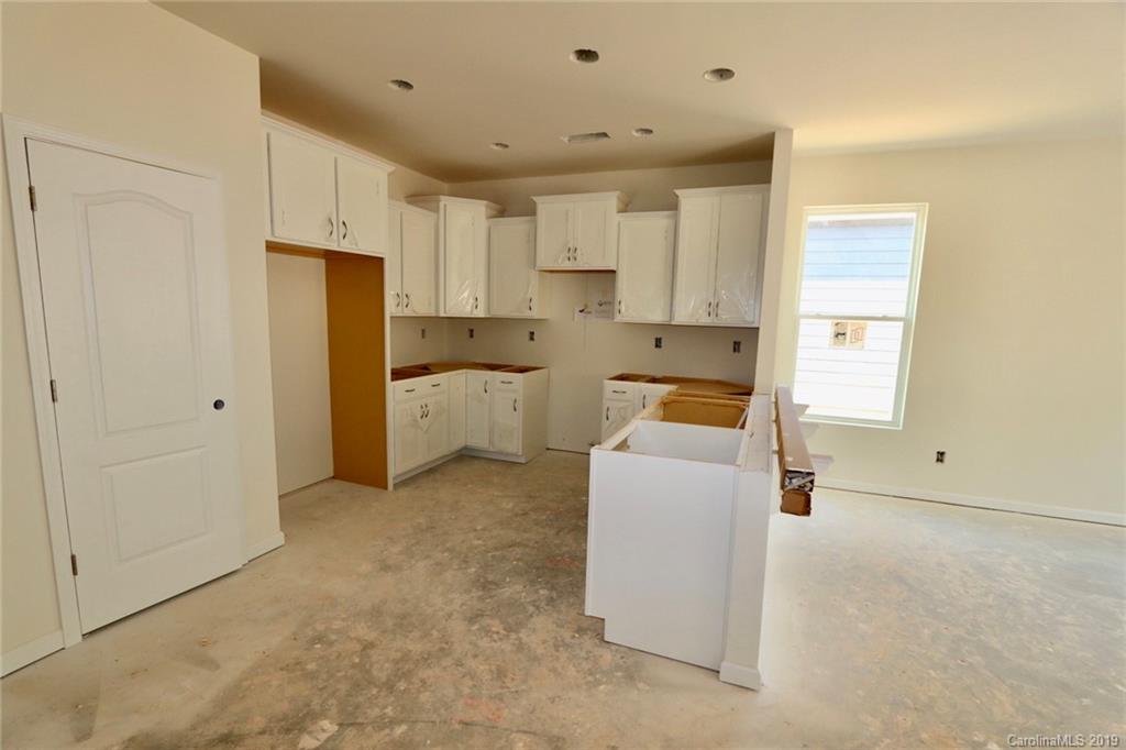 7157 Chrysanthemum Road, Unit 148 Lancaster, SC 29720 - Photo 3 of 13 Gallery Image 3