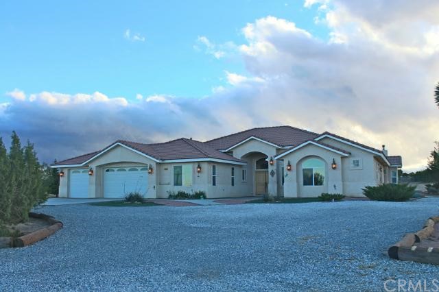 9055 Smoke Tree Road Phelan, CA 92371 - Photo 1 of 1