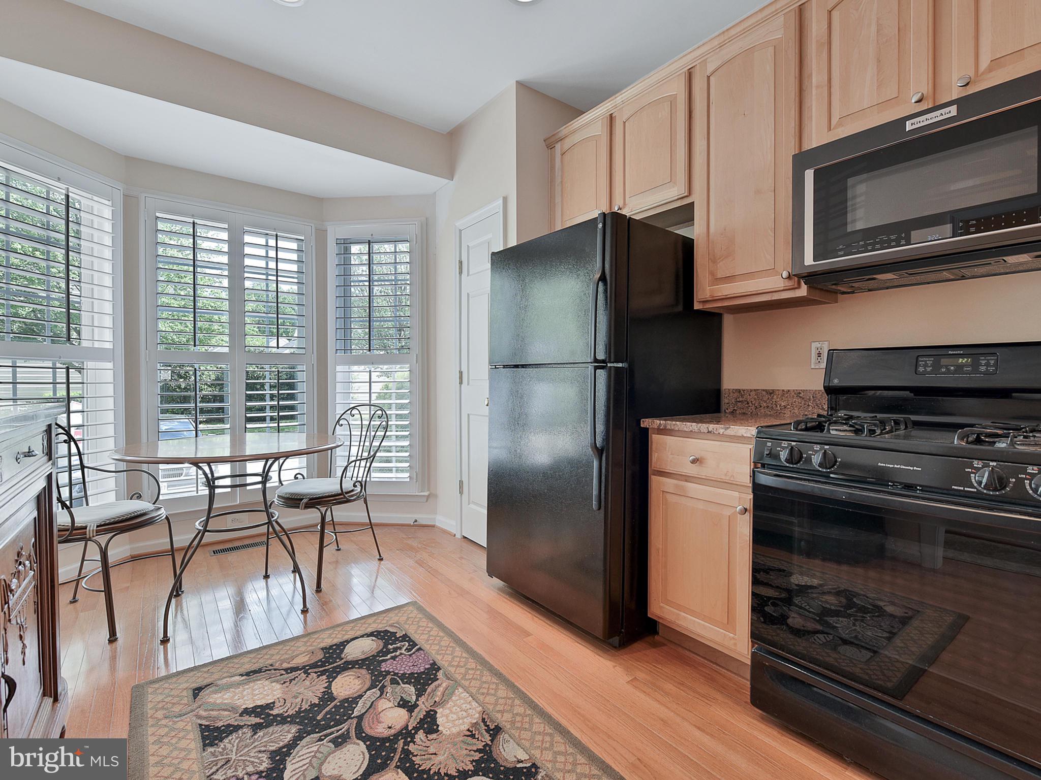 13907 Lullaby Road Germantown, MD 20874 - Photo 14 of 41 Gourmet kitchen