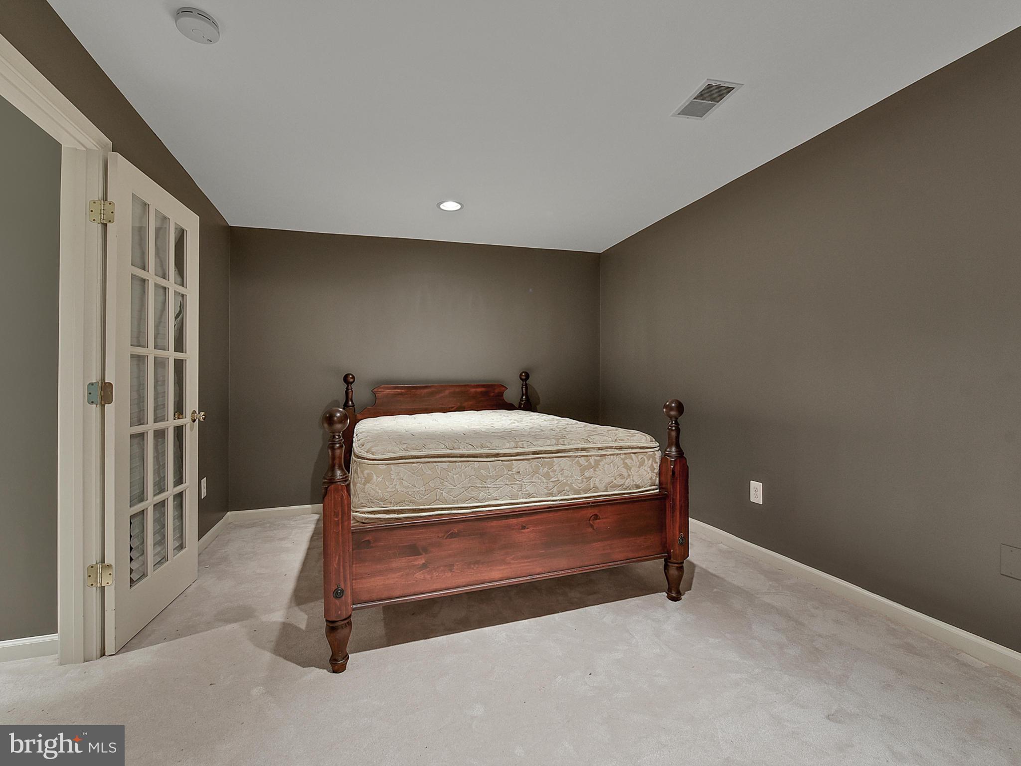 13907 Lullaby Road Germantown, MD 20874 - Photo 31 of 41 Bedroom #3