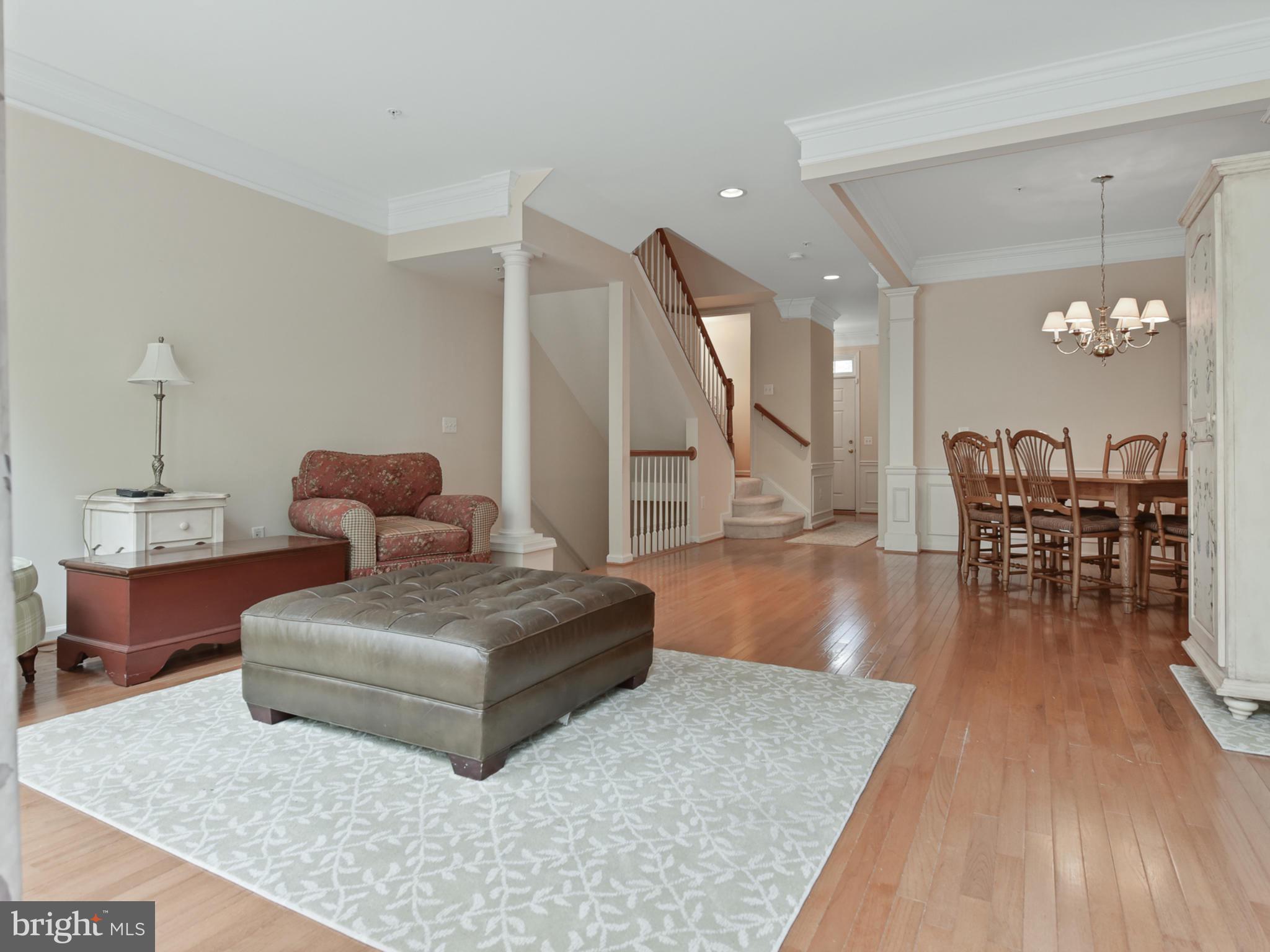 13907 Lullaby Road Germantown, MD 20874 - Photo 8 of 41 Living dining combo