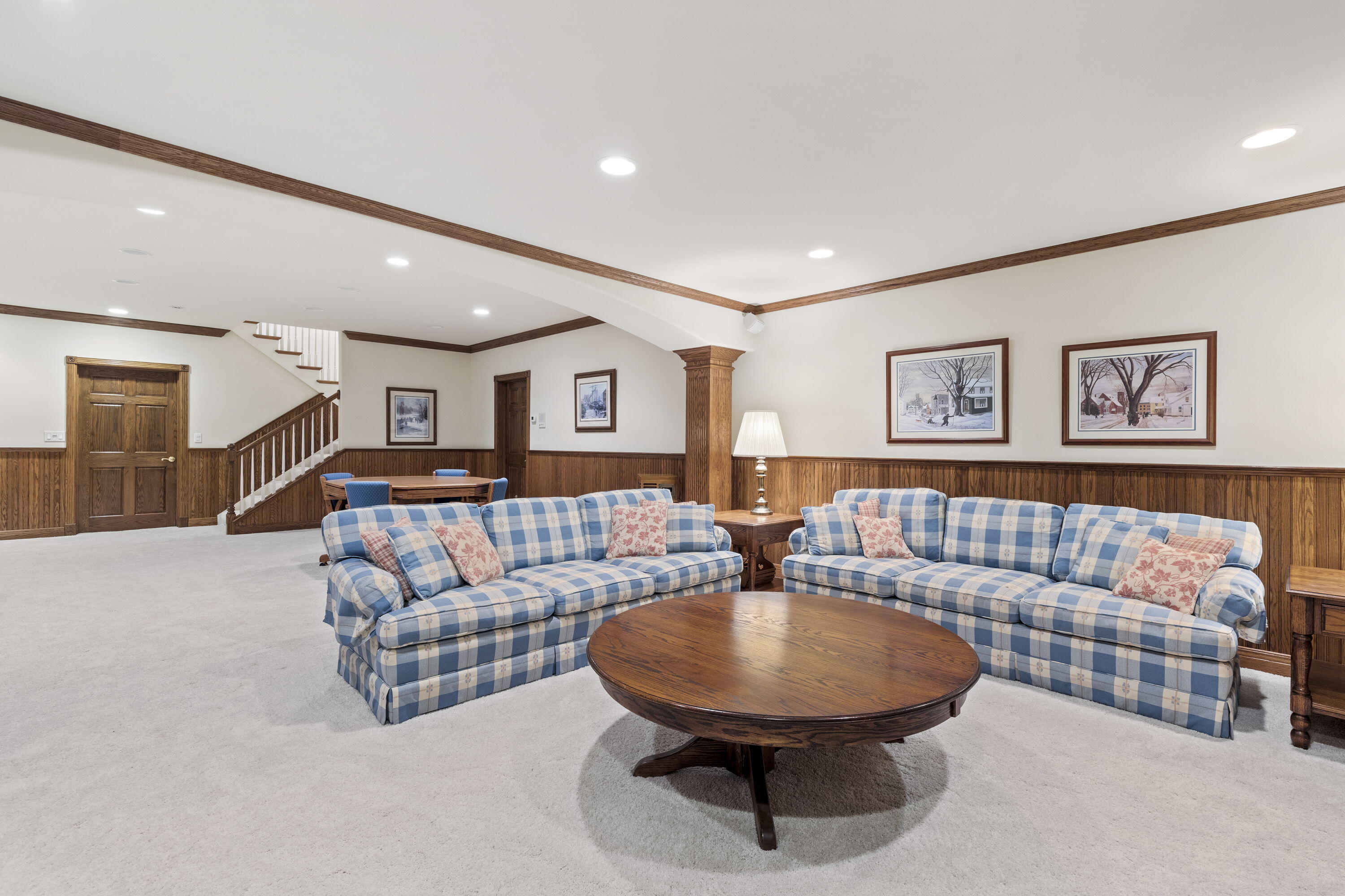1663 Snead Avenue Chesterton, IN 46304 - Photo 29 of 38 a living room with furniture