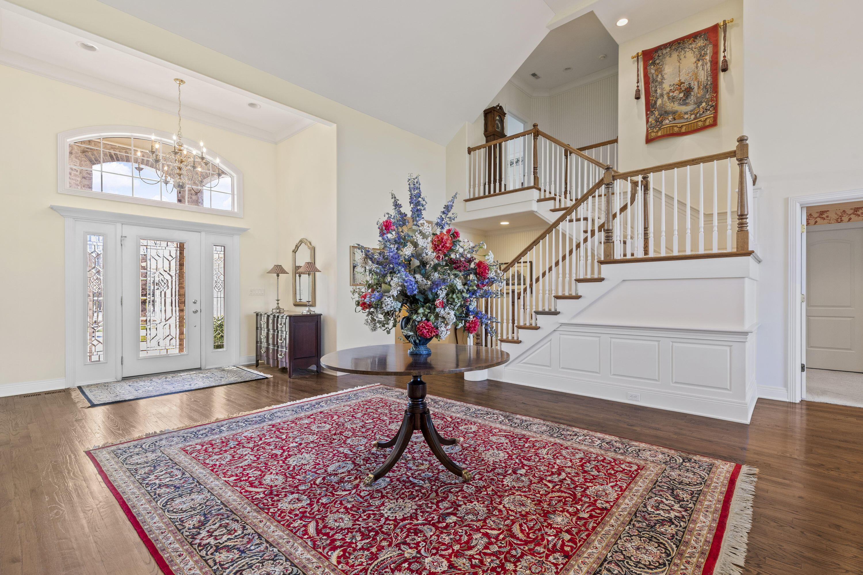 1663 Snead Avenue Chesterton, IN 46304 - Photo 5 of 38 a living room with furniture and a rug