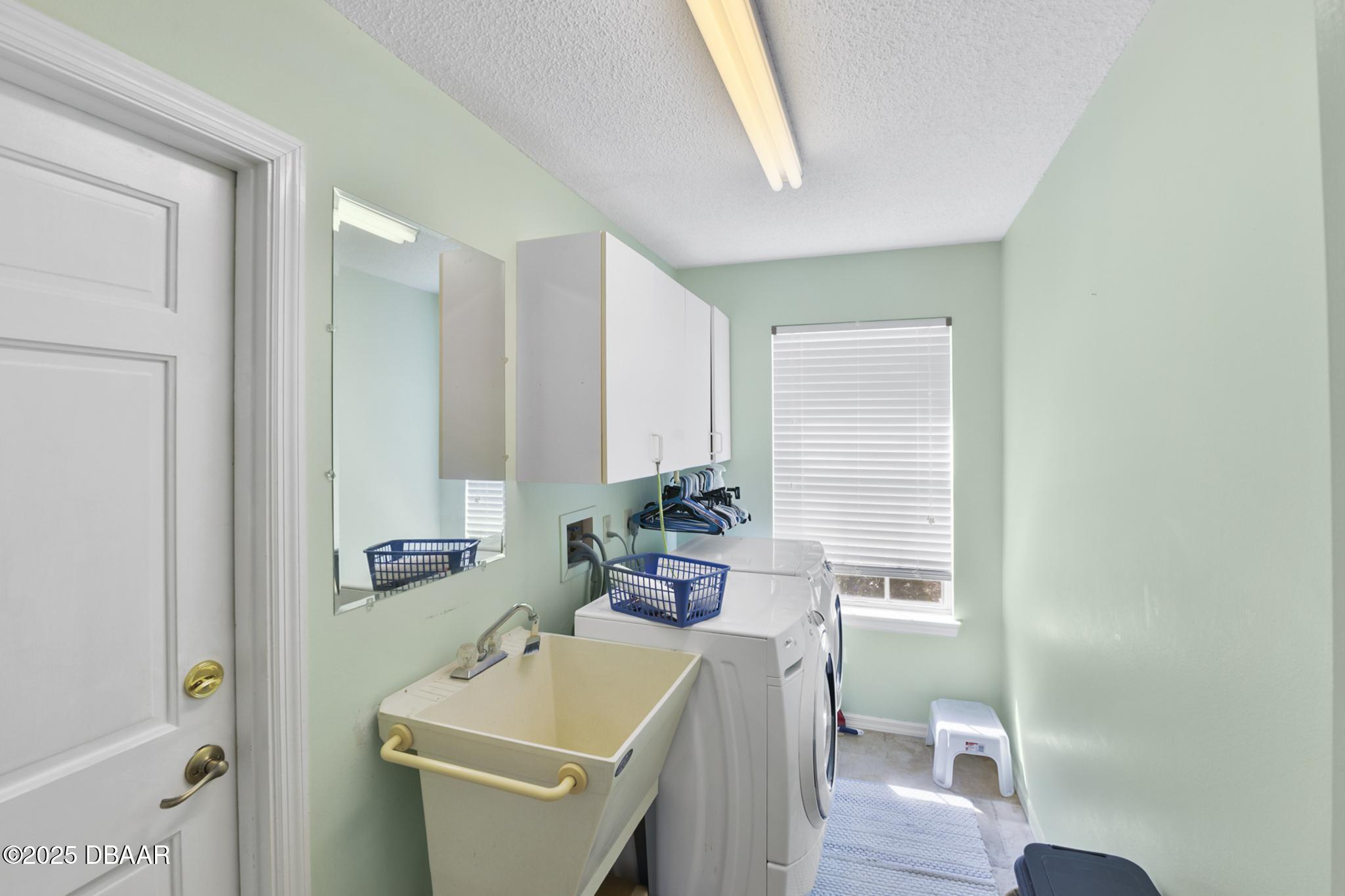 13 Fernery Trail Ormond Beach, FL 32174 - Photo 39 of 57 a room with furniture and a window