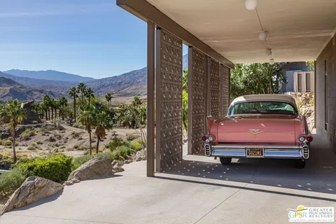 $3,495,000 | 2425 Cahuilla Hills Drive, Palm Springs, CA 92264