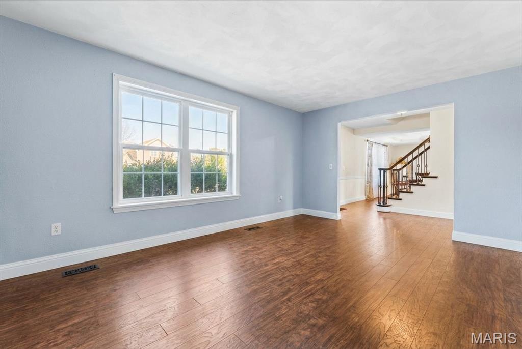 621 East Wesley Drive O'Fallon, IL 62269 - Photo 11 of 44