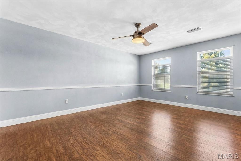 621 East Wesley Drive O'Fallon, IL 62269 - Photo 27 of 44