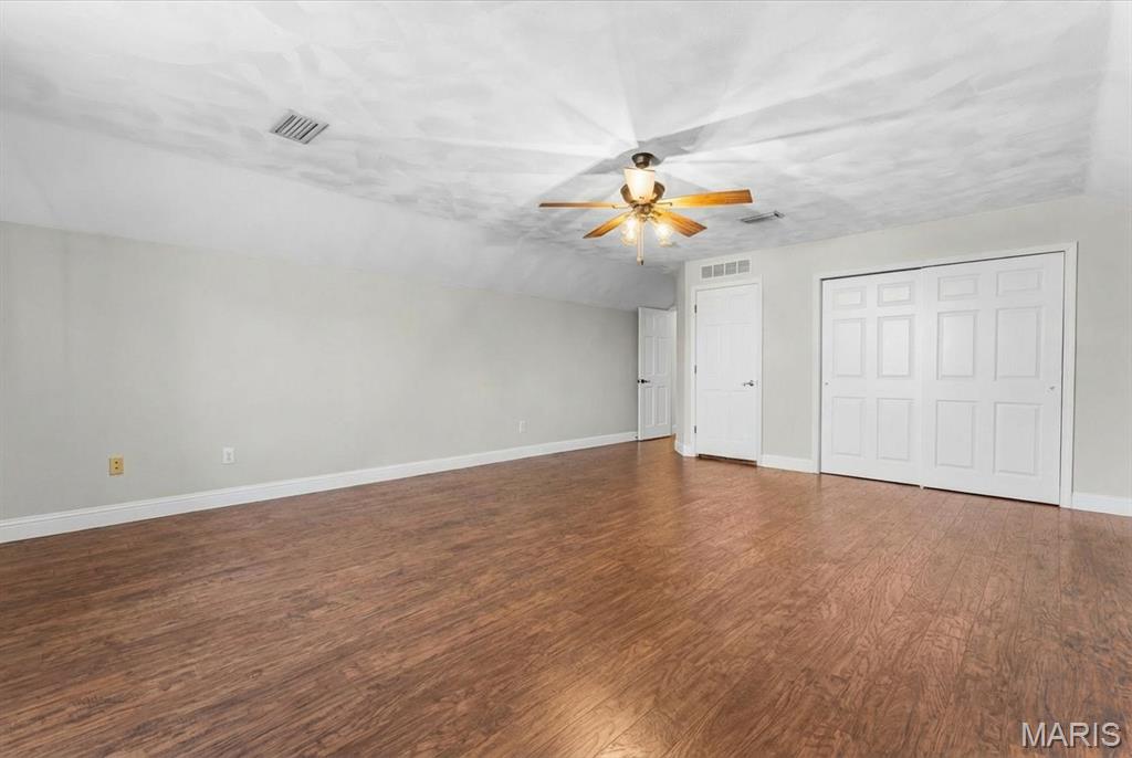 621 East Wesley Drive O'Fallon, IL 62269 - Photo 40 of 44