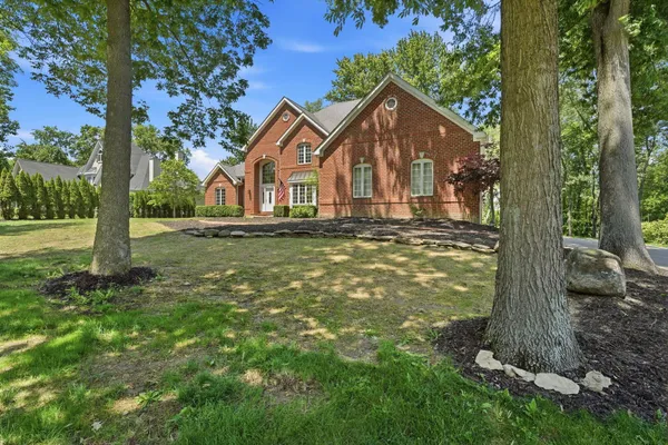 $950,000 | 185 Bent Tree Road, Sunbury, OH 43074