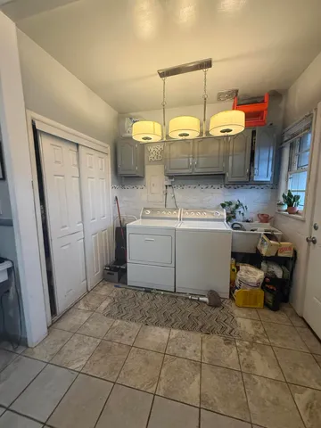 a house view with a outdoor space