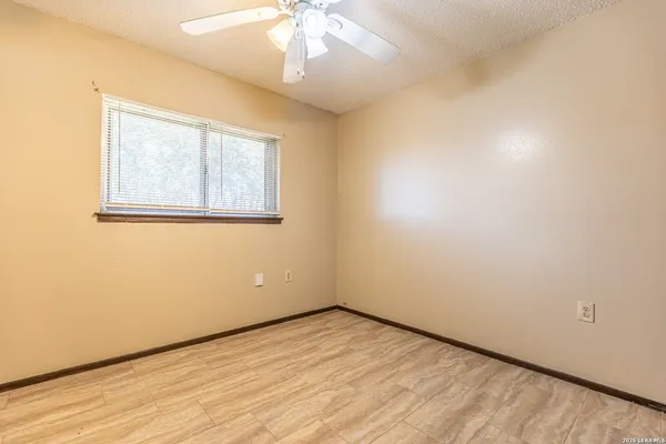 $1,395 | 2943 Keslake Street, San Antonio, TX 78222