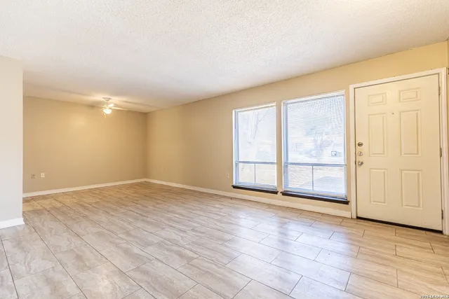 $1,595 | 2943 Keslake Street, San Antonio, TX 78222