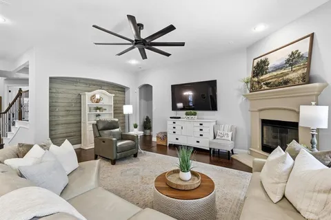 $699,000 | 213 Birdcall Lane, Argyle, TX 76226