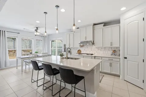 $699,000 | 213 Birdcall Lane, Argyle, TX 76226