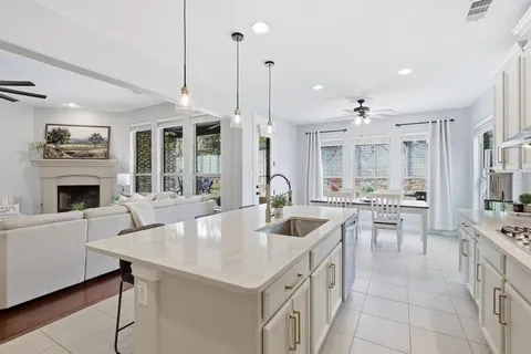 $699,000 | 213 Birdcall Lane, Argyle, TX 76226