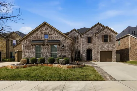 $699,000 | 213 Birdcall Lane, Argyle, TX 76226