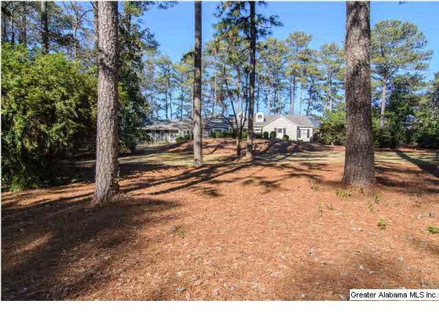 2612 Abingdon Road Birmingham, AL 35243 - Photo 2 of 32