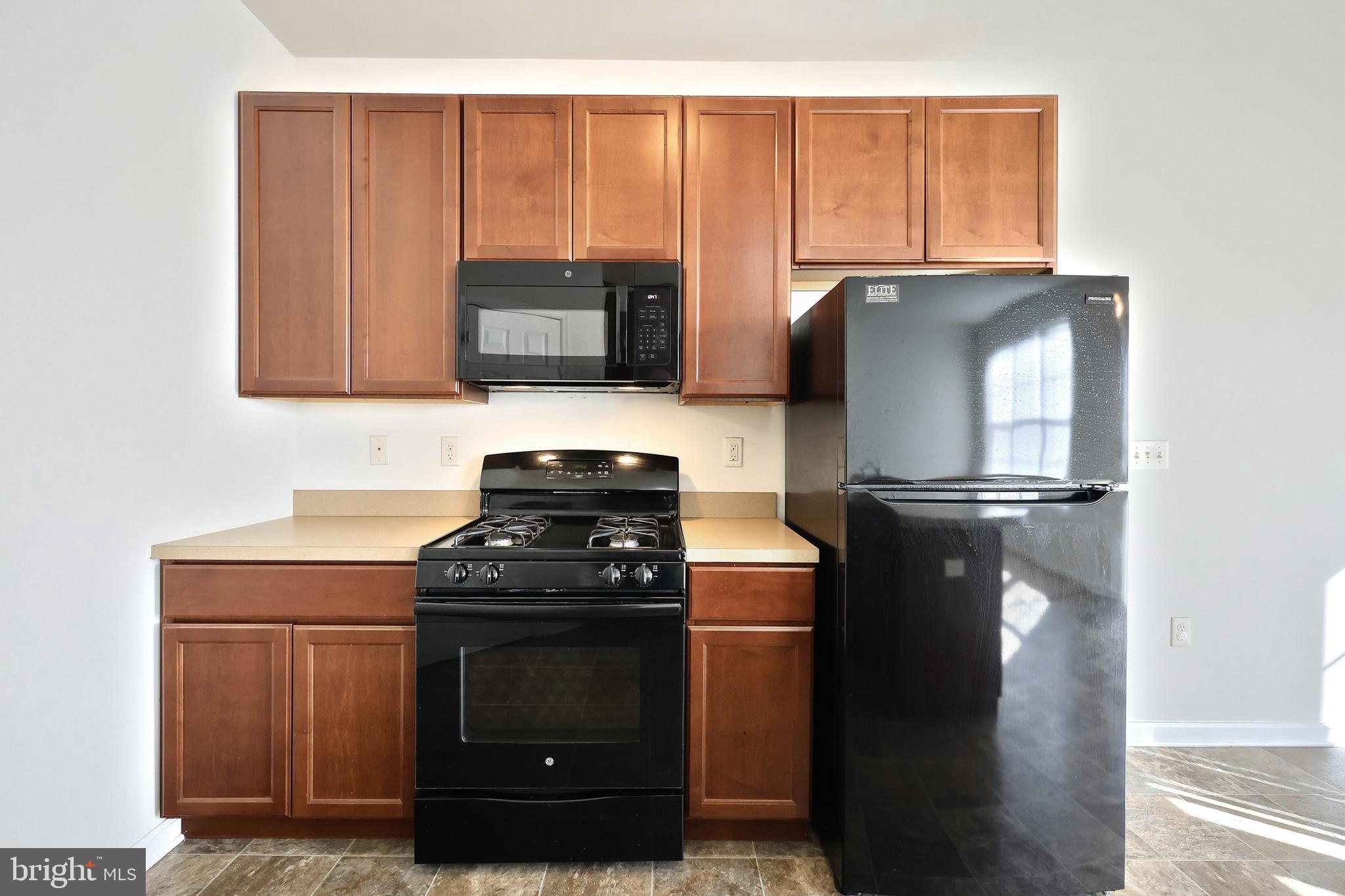 542 Marion Road, Unit 542 York, PA 17406 - Photo 18 of 34